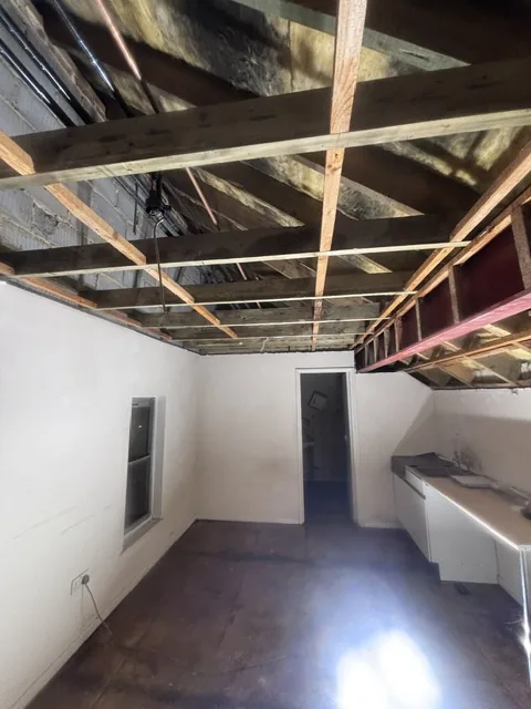 Controlled artex plasterboard strip-out in Eltham